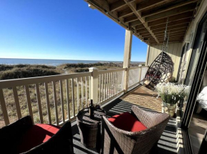 New! Oceanfront Sunrise Retreat- Breathtaking View